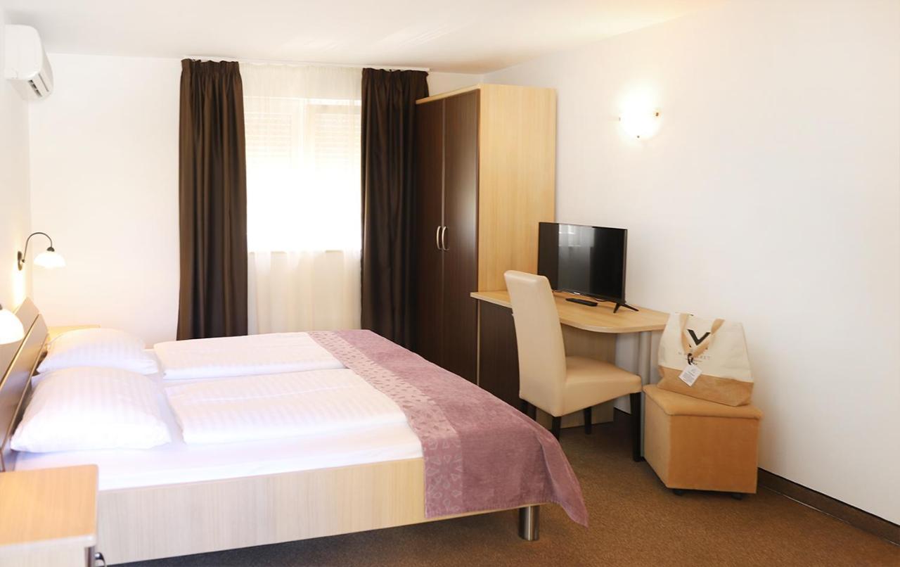 Hotel Villa Margaret Малинська Екстер'єр фото