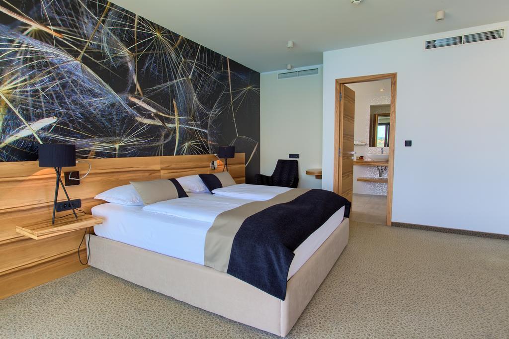 Hotel Villa Margaret Малинська Екстер'єр фото