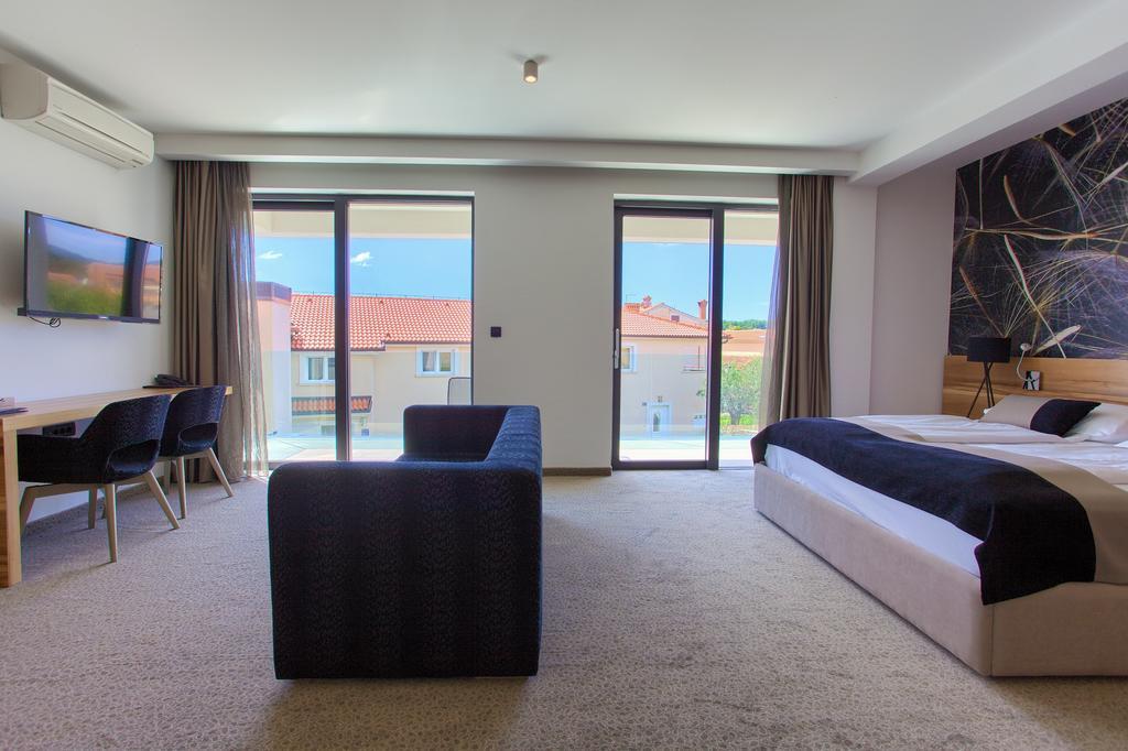 Hotel Villa Margaret Малинська Екстер'єр фото